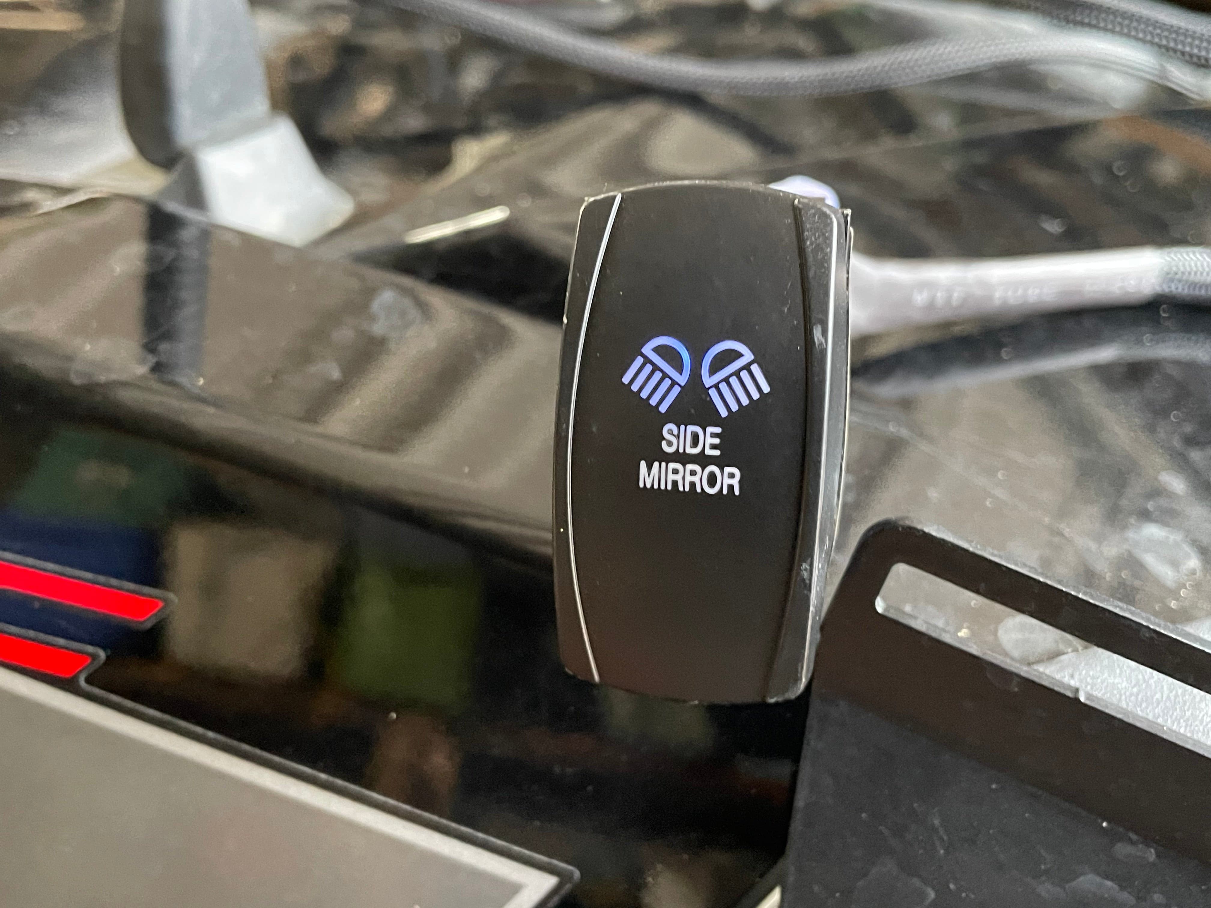 HIHR Offroad LED Mirrors (90 Watts).