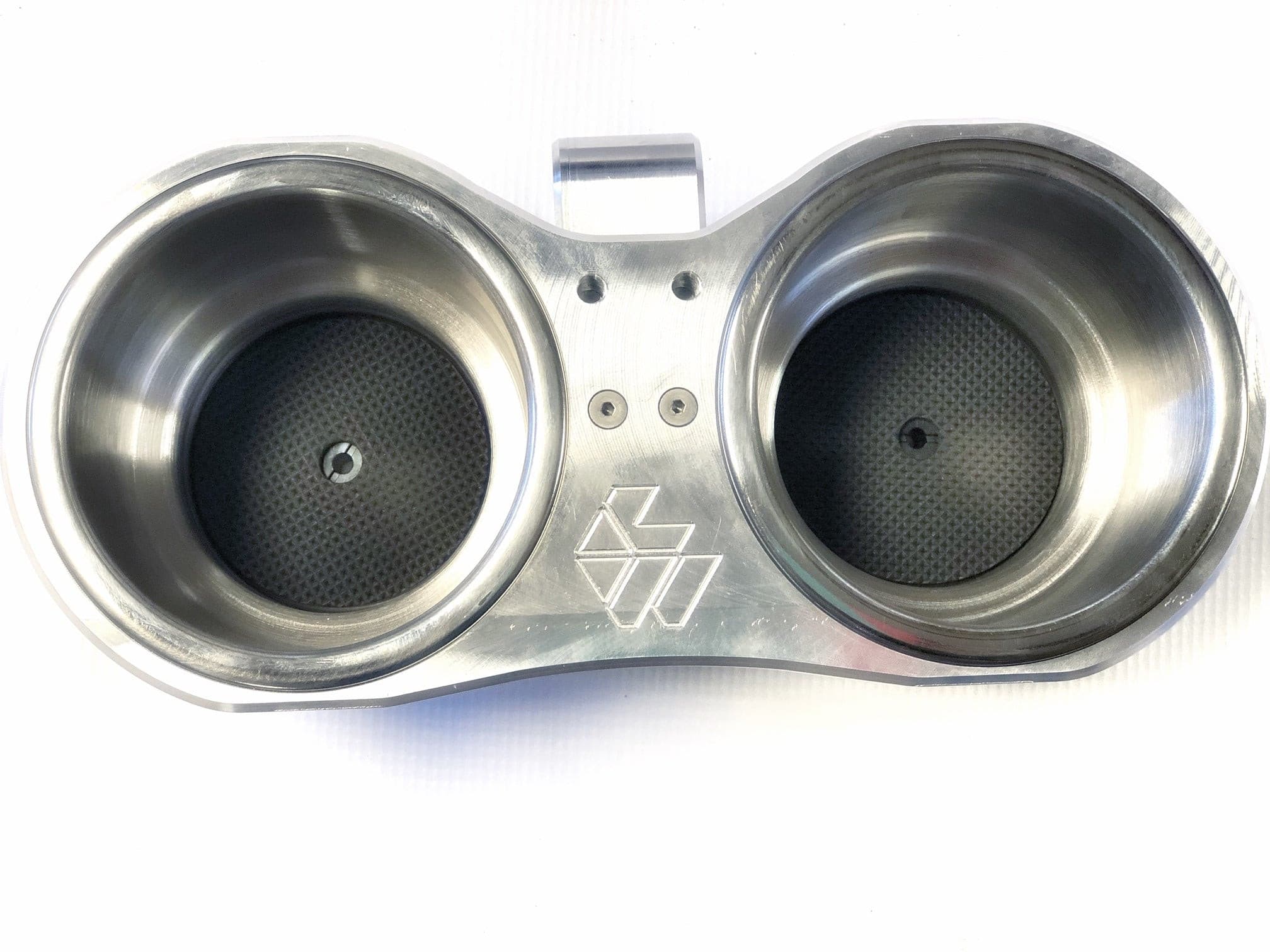 L&W Aluminum Drink Carrier.